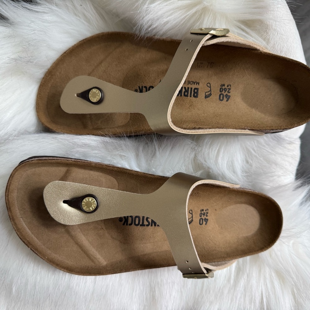 Birkenstock Women's Beige Sandals